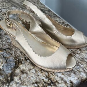 Lilly Pulitzer Gold Peep-Toe Wedges
